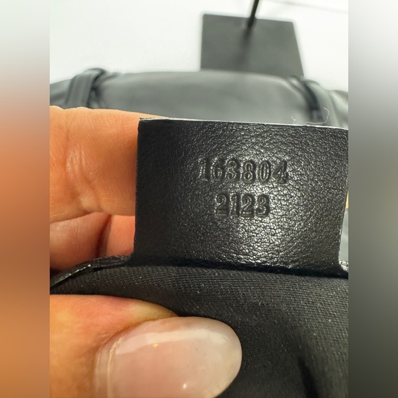 GUCCI Vintage BLACK LEATHER 85TH ANNIVERSARY GG MONOGRAM HOBO BAG - Picture 9 of 15